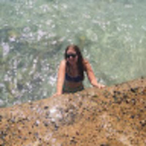 Meet your Posher, Liz